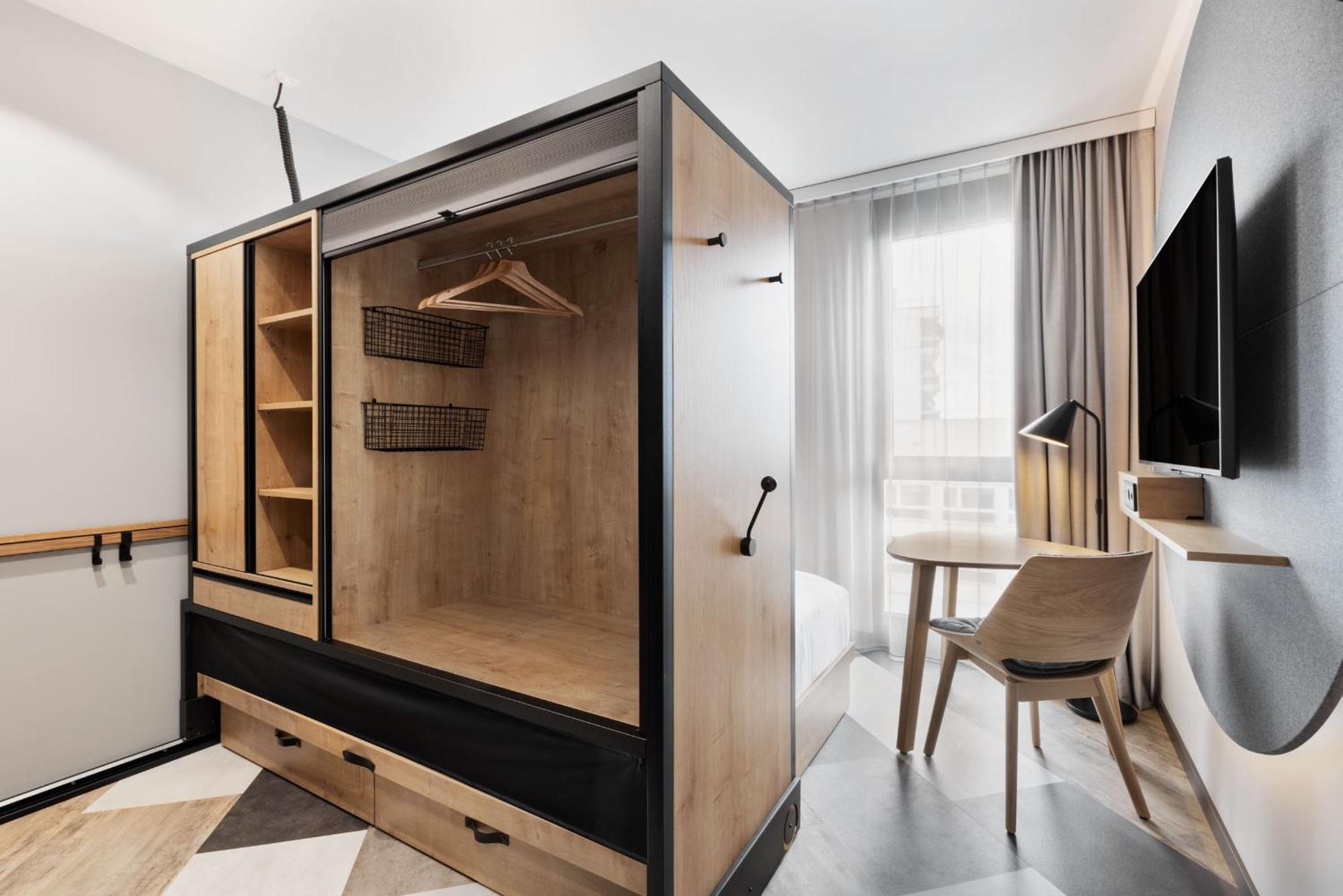 Stay Kooook Geneva City - Online Check In New Opening Exteriér fotografie